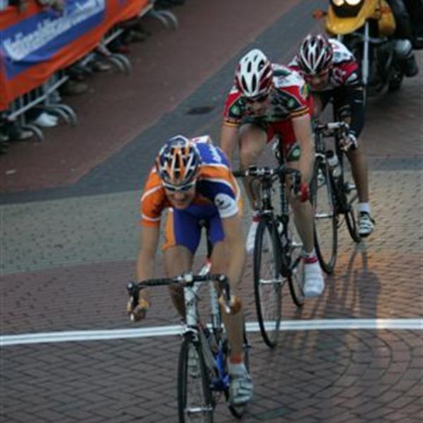24e Profronde Surhuisterveen 2005 | Wielrennen Surhuisterveen