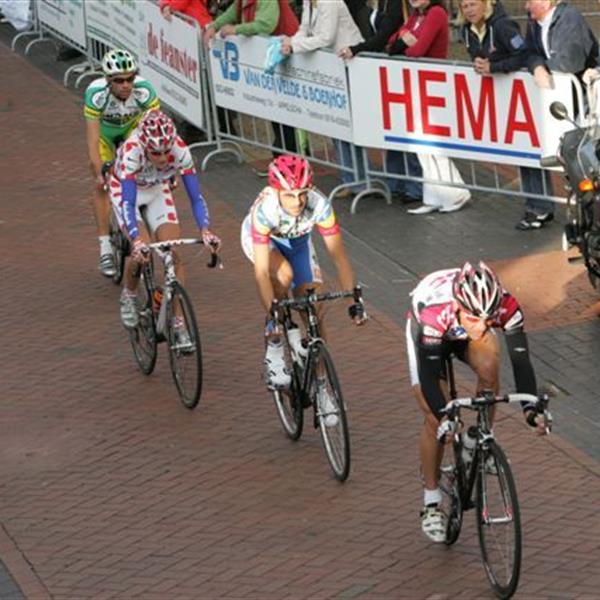 24e Profronde Surhuisterveen 2005 | Wielrennen Surhuisterveen