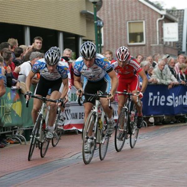 24e Profronde Surhuisterveen 2005 | Wielrennen Surhuisterveen
