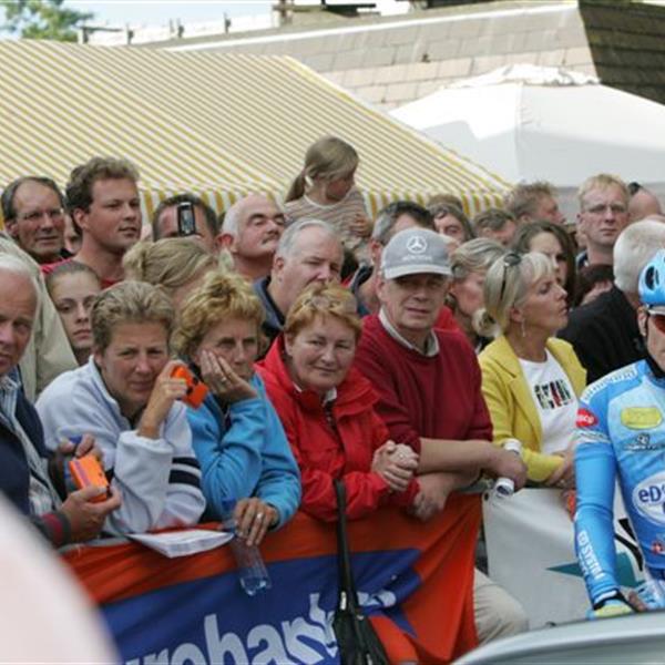 24e Profronde Surhuisterveen 2005 | Wielrennen Surhuisterveen