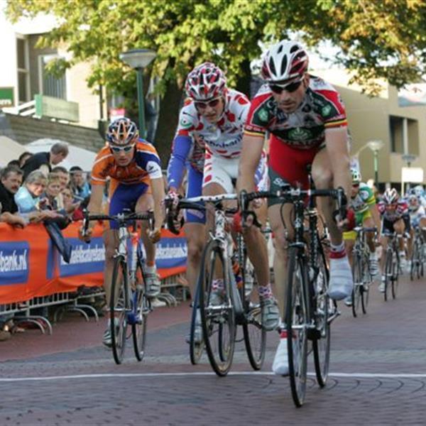 24e Profronde Surhuisterveen 2005 | Wielrennen Surhuisterveen