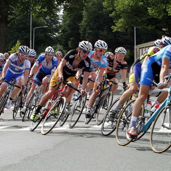 30e Profronde Surhuisterveen 2011 | Wielrennen Surhuisterveen