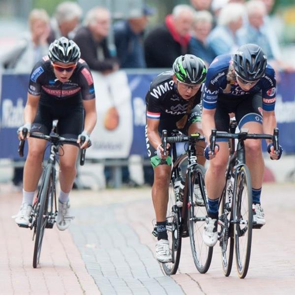 36e Profronde van Surhuisterveen 2017 (foto's AWFoto.nl) | Wielrennen Surhuisterveen