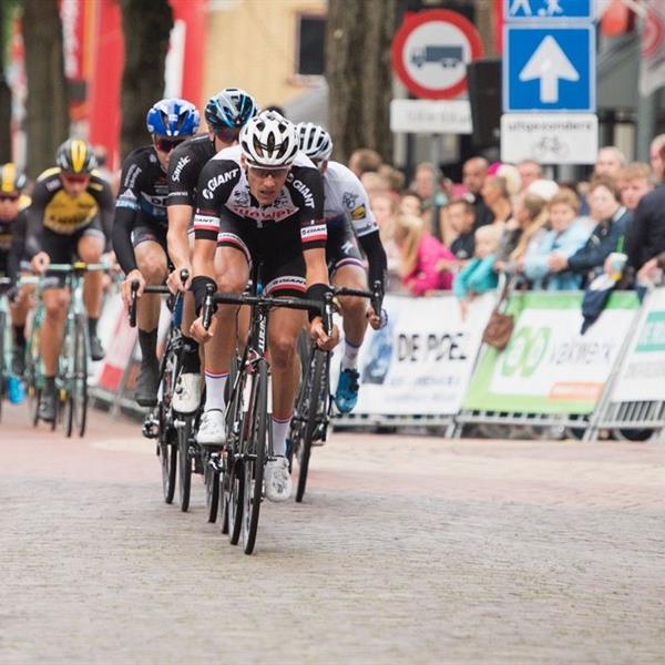 36e Profronde van Surhuisterveen 2017 (foto's AWFoto.nl) | Wielrennen Surhuisterveen