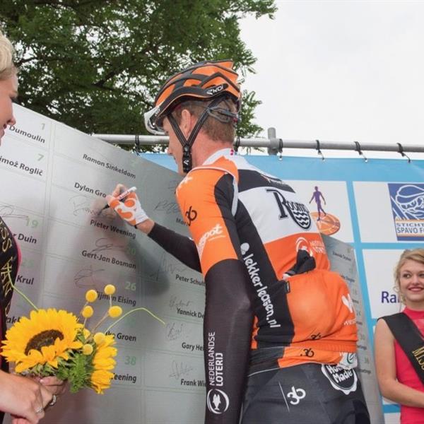 36e Profronde van Surhuisterveen 2017 (foto's AWFoto.nl) | Wielrennen Surhuisterveen