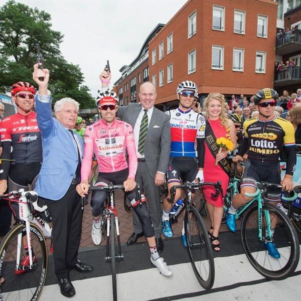 36e Profronde van Surhuisterveen 2017 (foto's AWFoto.nl) | Wielrennen Surhuisterveen