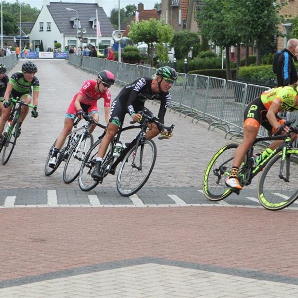 36e Profronde van Surhuisterveen 2017 - dames (foto's Edo Werkman) | Wielrennen Surhuisterveen