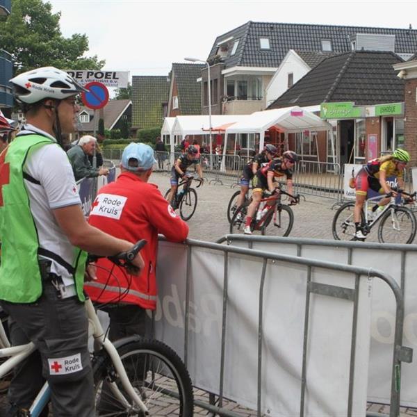 36e Profronde van Surhuisterveen 2017 - dames (foto's Edo Werkman) | Wielrennen Surhuisterveen