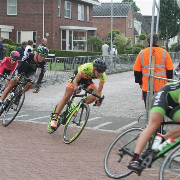 36e Profronde van Surhuisterveen 2017 - dames (foto's Edo Werkman) | Wielrennen Surhuisterveen