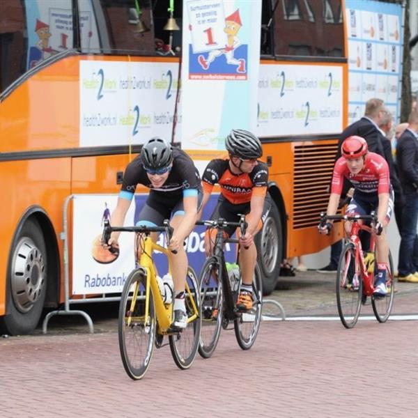 36e Profronde van Surhuisterveen 2017 - elite (foto's Edo Werkman) | Wielrennen Surhuisterveen