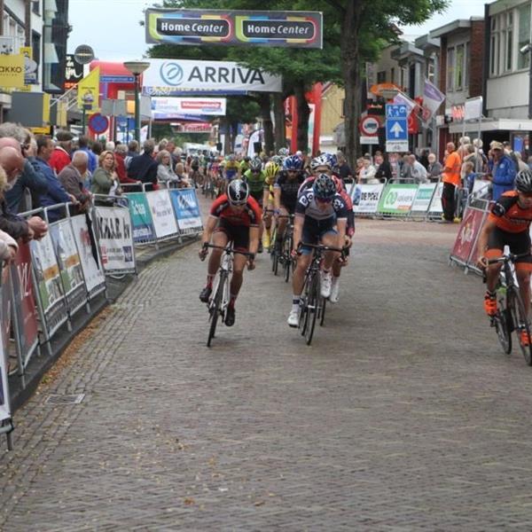 36e Profronde van Surhuisterveen 2017 - elite (foto's Edo Werkman) | Wielrennen Surhuisterveen