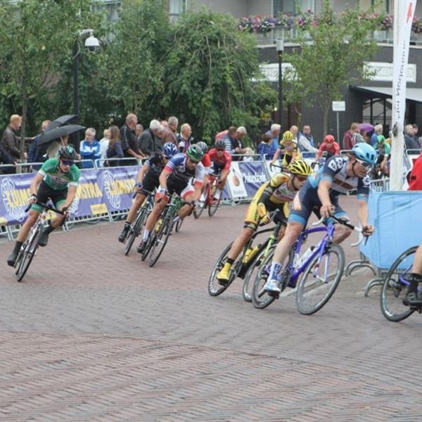 36e Profronde van Surhuisterveen 2017 - elite (foto's Edo Werkman) | Wielrennen Surhuisterveen