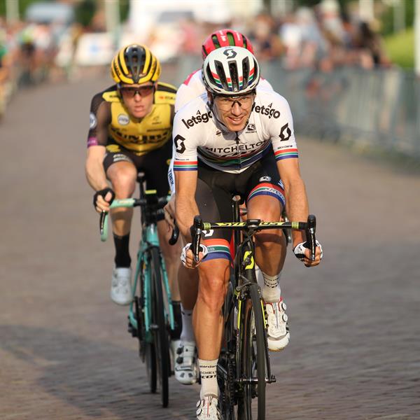 38e Profronde van Surhuisterveen 2019 - Profs (Edo Werkman) | Wielrennen Surhuisterveen