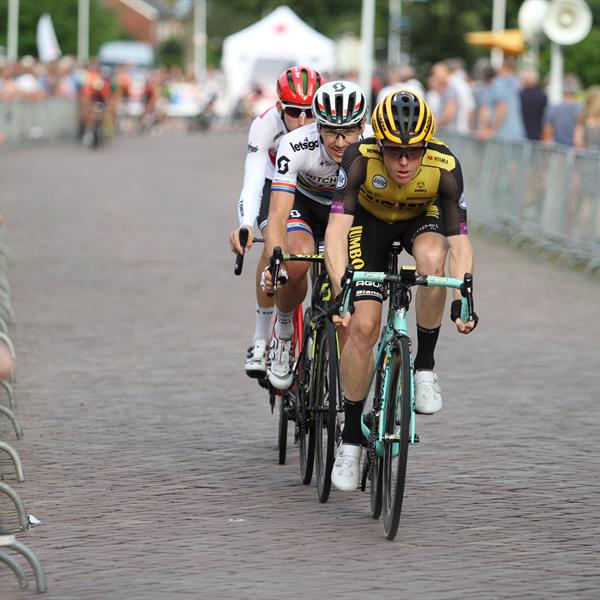 38e Profronde van Surhuisterveen 2019 - Profs (Edo Werkman) | Wielrennen Surhuisterveen