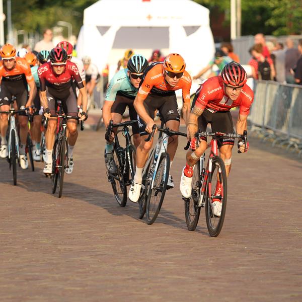 38e Profronde van Surhuisterveen 2019 - Profs (Edo Werkman) | Wielrennen Surhuisterveen