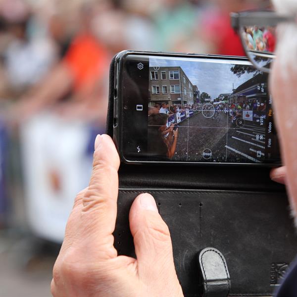 38e Profronde van Surhuisterveen 2019 - Profs (Edo Werkman) | Wielrennen Surhuisterveen