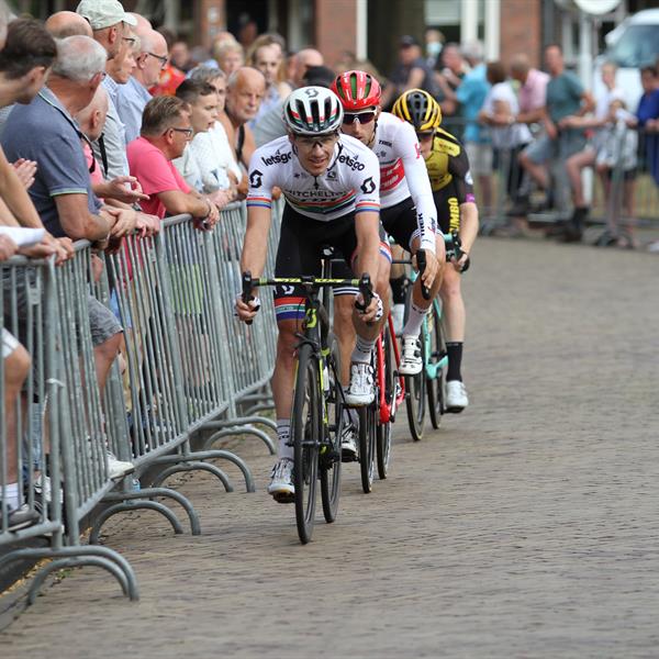 38e Profronde van Surhuisterveen 2019 - Profs (Edo Werkman) | Wielrennen Surhuisterveen