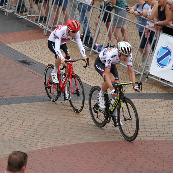 38e Profronde van Surhuisterveen 2019 - Profs (Edo Werkman) | Wielrennen Surhuisterveen