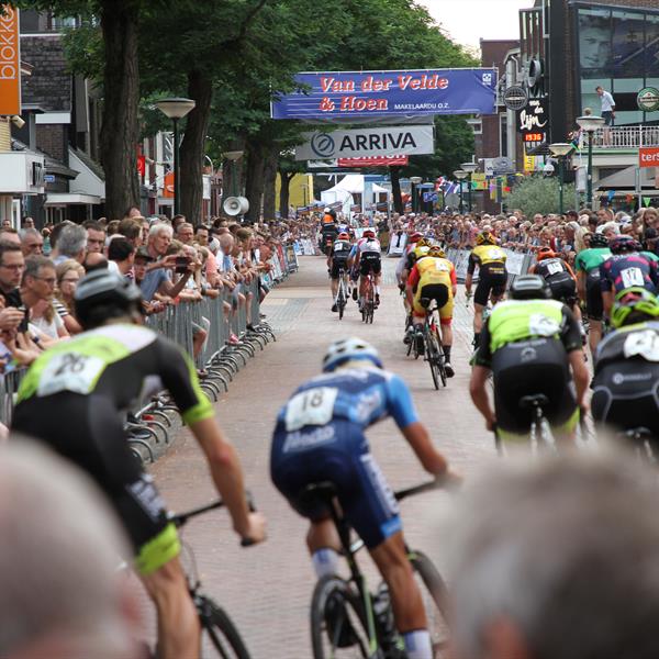 38e Profronde van Surhuisterveen 2019 - Profs (Edo Werkman) | Wielrennen Surhuisterveen