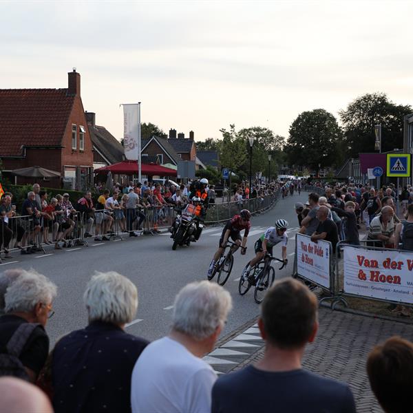 38e Profronde van Surhuisterveen 2019 - Profs (Edo Werkman) | Wielrennen Surhuisterveen