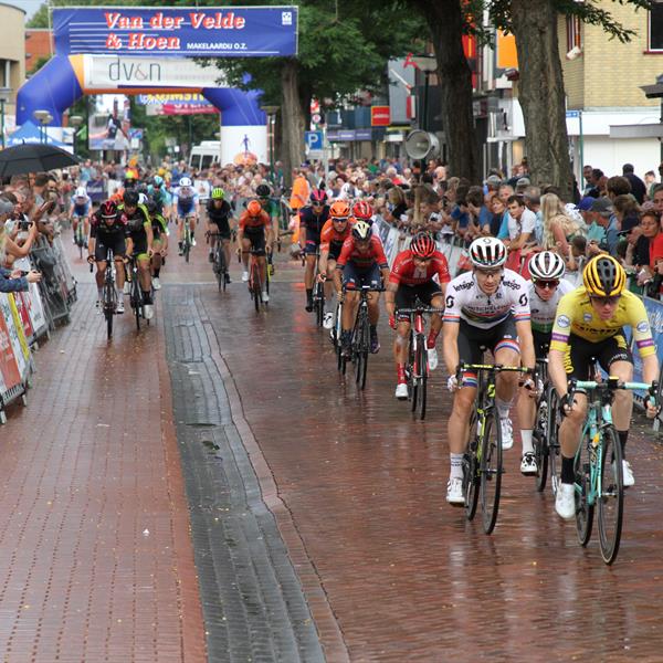 38e Profronde van Surhuisterveen 2019 - Profs (Edo Werkman) | Wielrennen Surhuisterveen