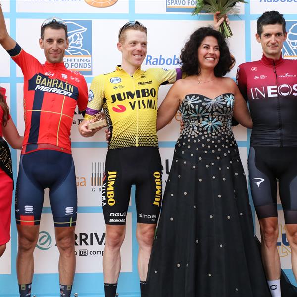 38e Profronde van Surhuisterveen 2019 - Profs (Edo Werkman) | Wielrennen Surhuisterveen