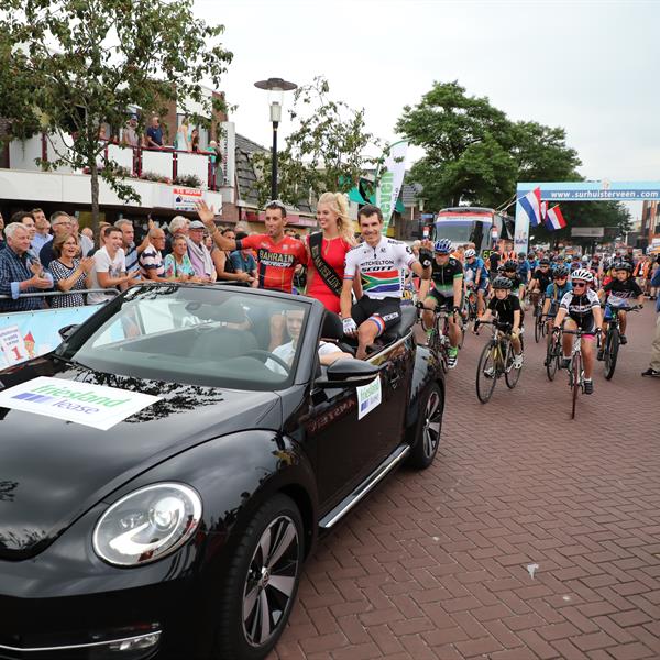 38e Profronde van Surhuisterveen 2019 - Profs (Edo Werkman) | Wielrennen Surhuisterveen