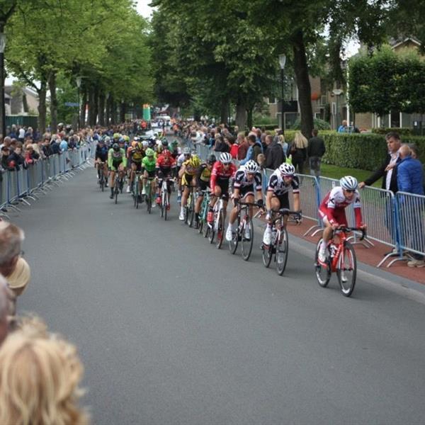 36e Profronde van Surhuisterveen 2017 - profs (foto's Edo Werkman) | Wielrennen Surhuisterveen