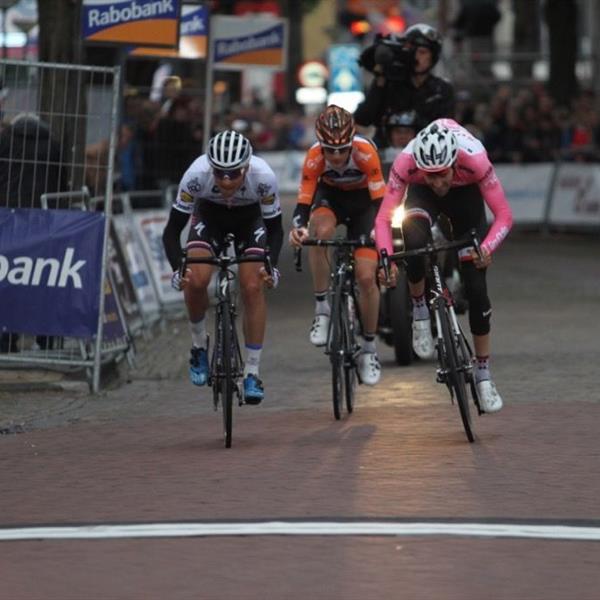 36e Profronde van Surhuisterveen 2017 - profs (foto's Edo Werkman) | Wielrennen Surhuisterveen