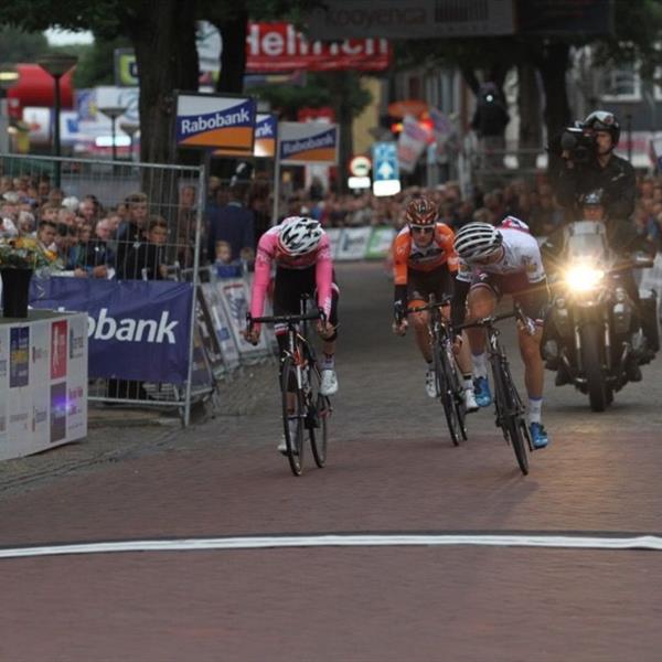 36e Profronde van Surhuisterveen 2017 - profs (foto's Edo Werkman) | Wielrennen Surhuisterveen