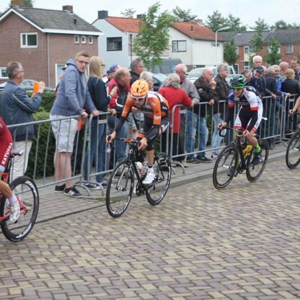36e Profronde van Surhuisterveen 2017 - profs (foto's Edo Werkman) | Wielrennen Surhuisterveen
