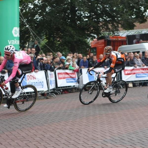 36e Profronde van Surhuisterveen 2017 - profs (foto's Edo Werkman) | Wielrennen Surhuisterveen