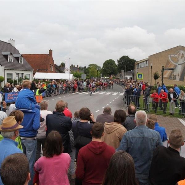 36e Profronde van Surhuisterveen 2017 - profs (foto's Edo Werkman) | Wielrennen Surhuisterveen