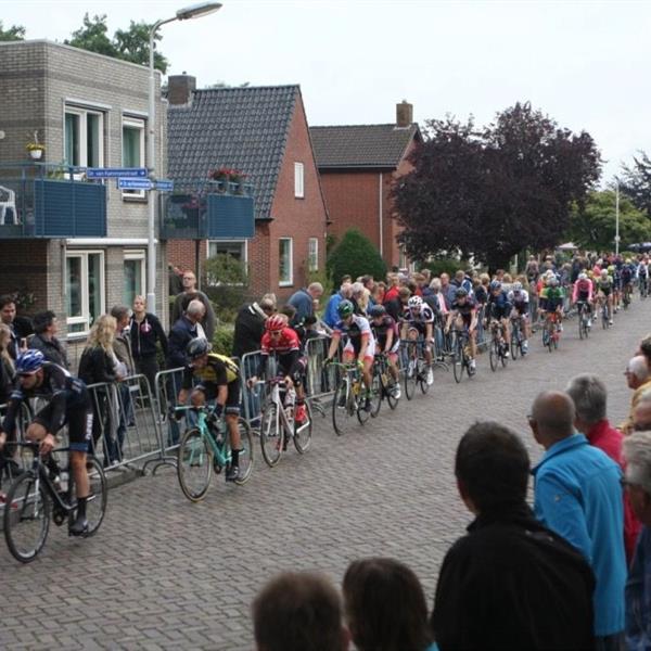 36e Profronde van Surhuisterveen 2017 - profs (foto's Edo Werkman) | Wielrennen Surhuisterveen