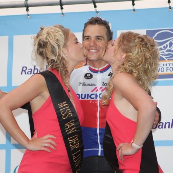 36e Profronde van Surhuisterveen 2017 - profs (foto's Edo Werkman) | Wielrennen Surhuisterveen