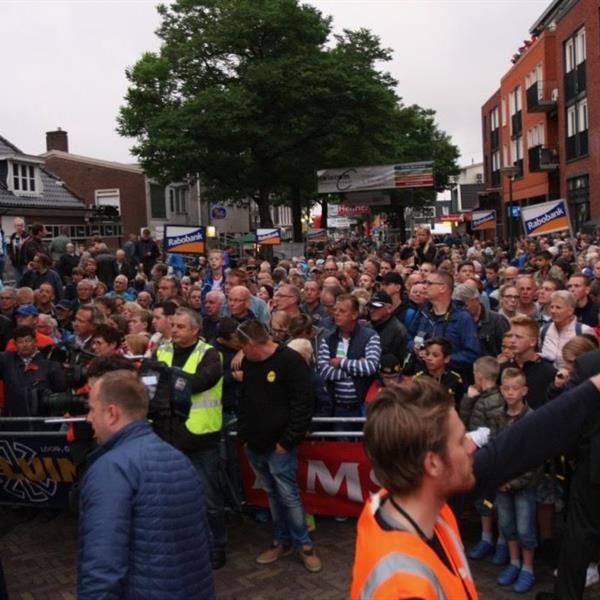 36e Profronde van Surhuisterveen 2017 - profs (foto's Edo Werkman) | Wielrennen Surhuisterveen