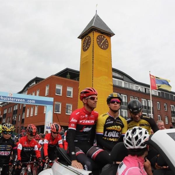 36e Profronde van Surhuisterveen 2017 - profs (foto's Edo Werkman) | Wielrennen Surhuisterveen