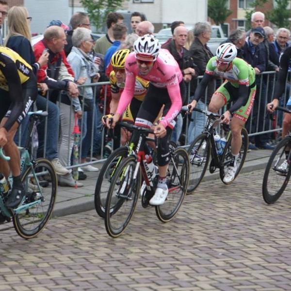 36e Profronde van Surhuisterveen 2017 - profs (foto's Edo Werkman) | Wielrennen Surhuisterveen