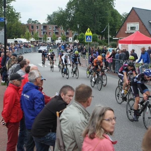 36e Profronde van Surhuisterveen 2017 - profs (foto's Edo Werkman) | Wielrennen Surhuisterveen