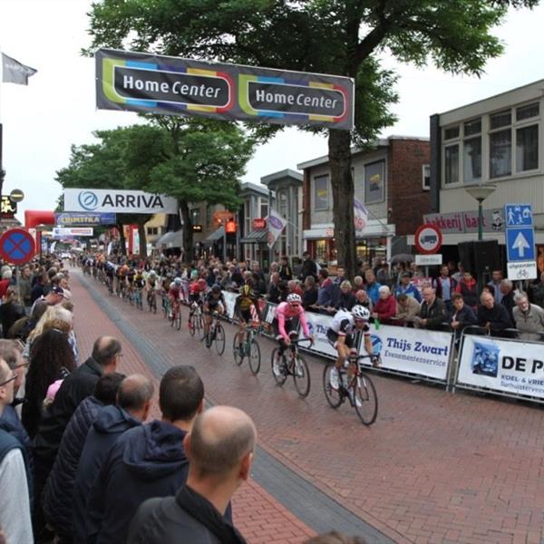 36e Profronde van Surhuisterveen 2017 - profs (foto's Edo Werkman) | Wielrennen Surhuisterveen