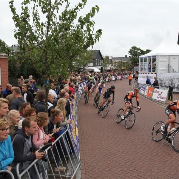 36e Profronde van Surhuisterveen 2017 - profs (foto's Edo Werkman) | Wielrennen Surhuisterveen