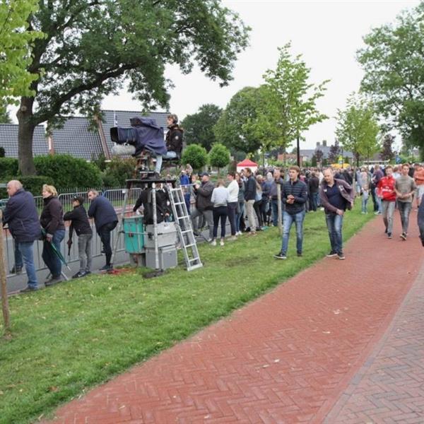 36e Profronde van Surhuisterveen 2017 - profs (foto's Edo Werkman) | Wielrennen Surhuisterveen