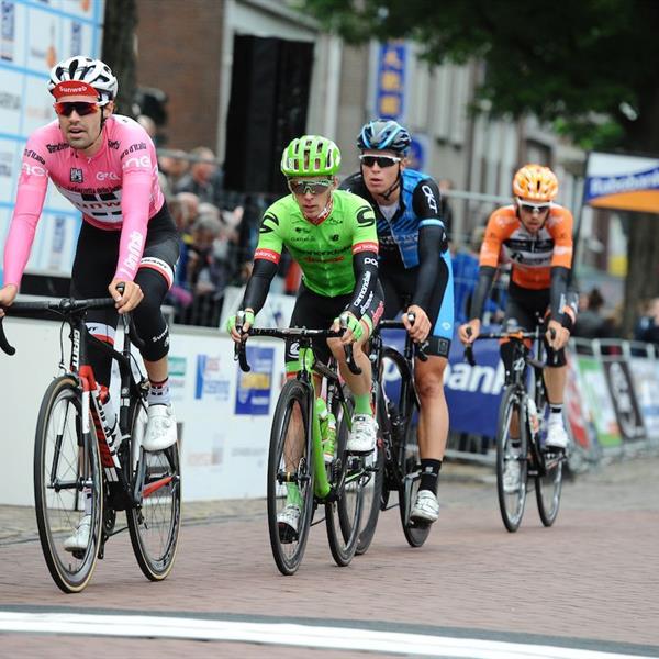 36e Profronde van Surhuisterveen 2017 (foto's Martin de Jong) | Wielrennen Surhuisterveen