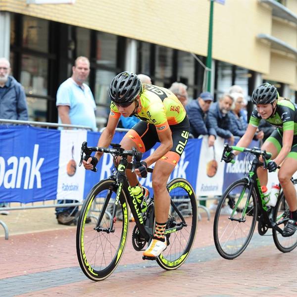 36e Profronde van Surhuisterveen 2017 (foto's Martin de Jong) | Wielrennen Surhuisterveen