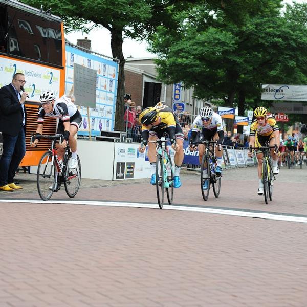 36e Profronde van Surhuisterveen 2017 (foto's Martin de Jong) | Wielrennen Surhuisterveen