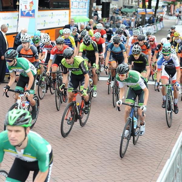 36e Profronde van Surhuisterveen 2017 (foto's Martin de Jong) | Wielrennen Surhuisterveen
