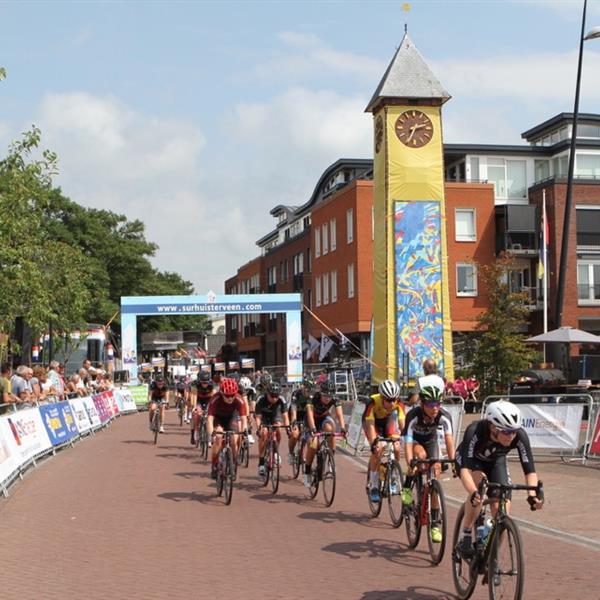 37e Profronde van Surhuisterveen 2018 - dames (foto's Edo Werkman) | Wielrennen Surhuisterveen