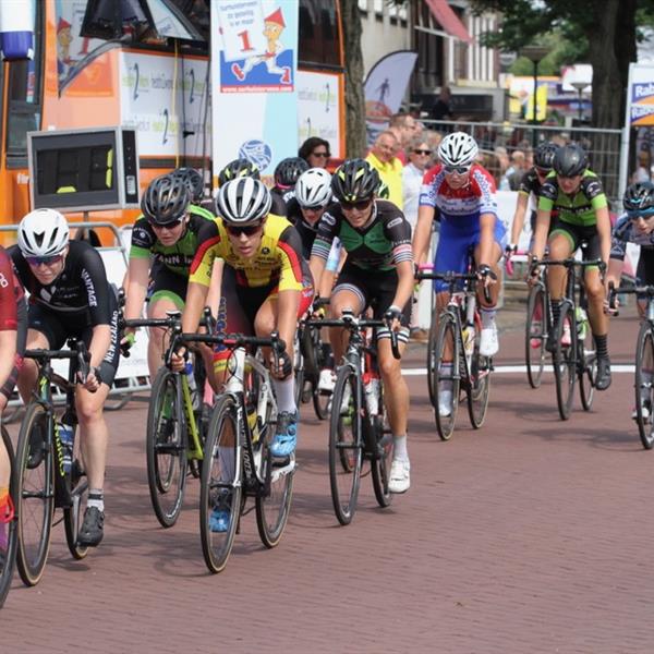 37e Profronde van Surhuisterveen 2018 - dames (foto's Edo Werkman) | Wielrennen Surhuisterveen