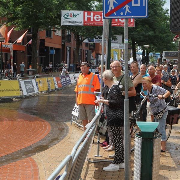 37e Profronde van Surhuisterveen 2018 - dames (foto's Edo Werkman) | Wielrennen Surhuisterveen