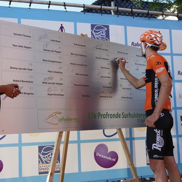 37e Profronde van Surhuisterveen 2018 - profs (foto's Edo Werkman) | Wielrennen Surhuisterveen